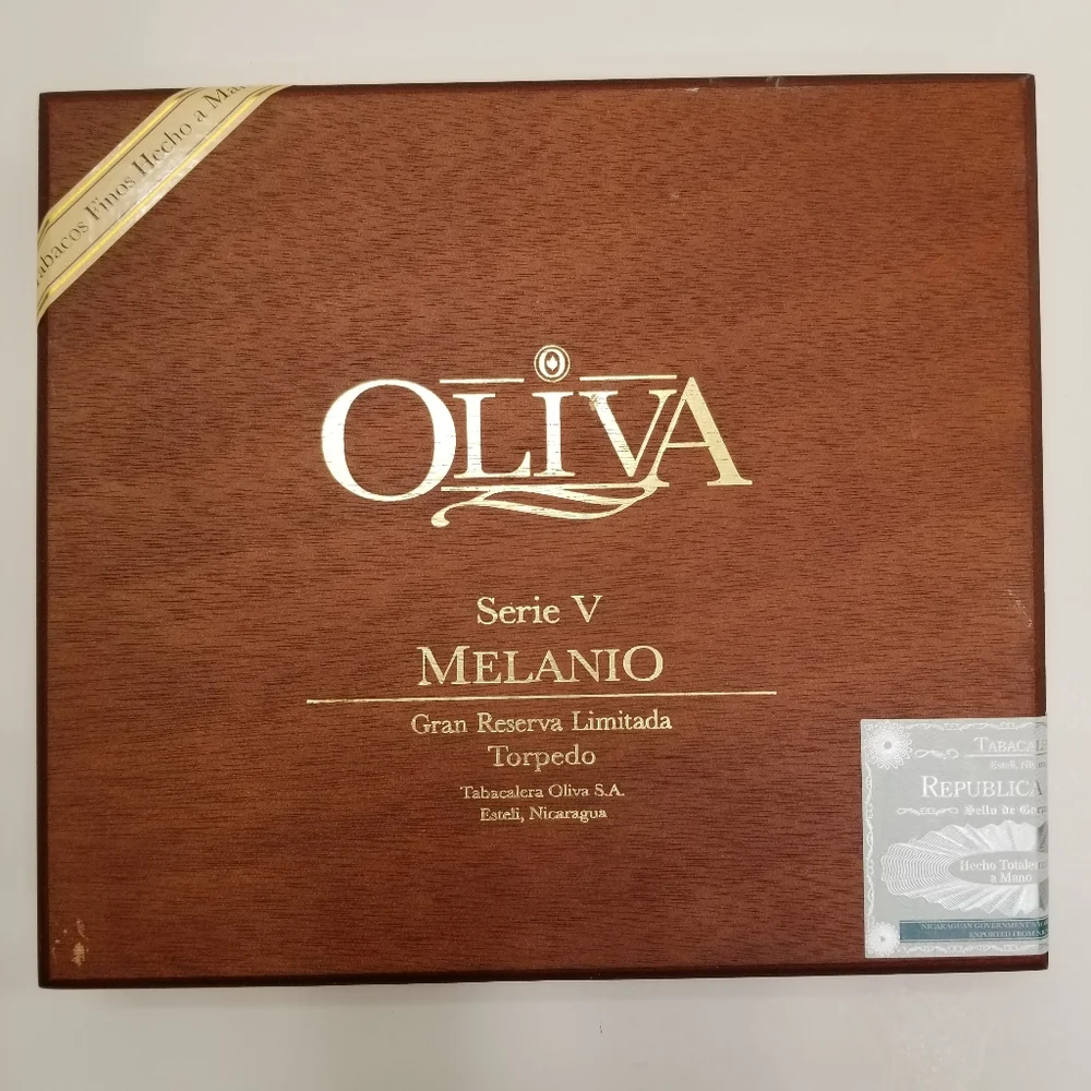 EMPTY Elegant Solid Wood Box from Oliva Serie V Melanio Torpedo Cigar Box